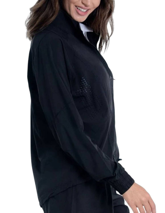 MOISTURE WICKING JACKET