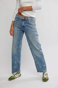 Free People - Risk Taker Mid-rise Straight Jeans