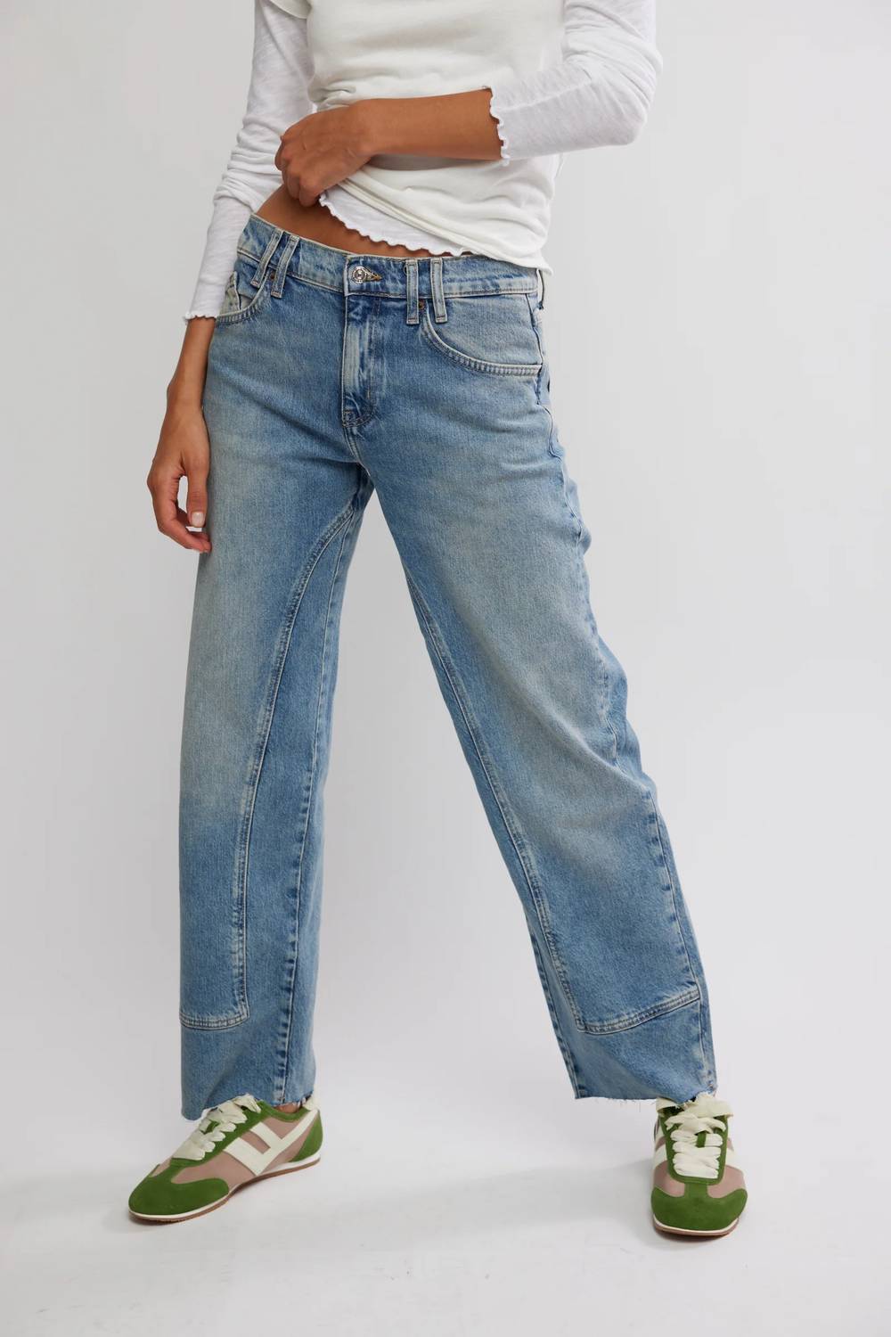 Free People - Risk Taker Mid-rise Straight Jeans