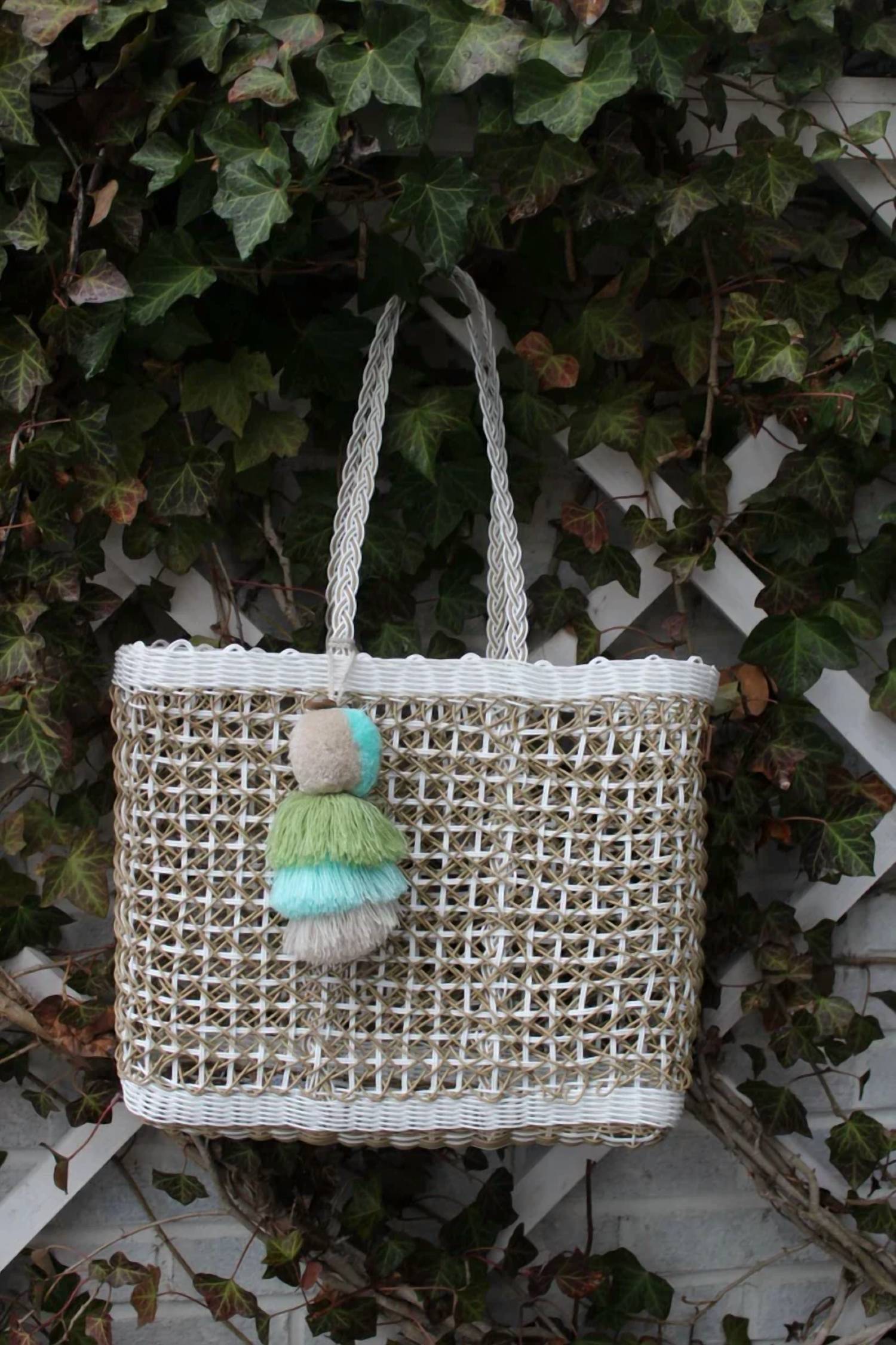 Squeeze De Citron - Women's Coastal Cable Tote Bag