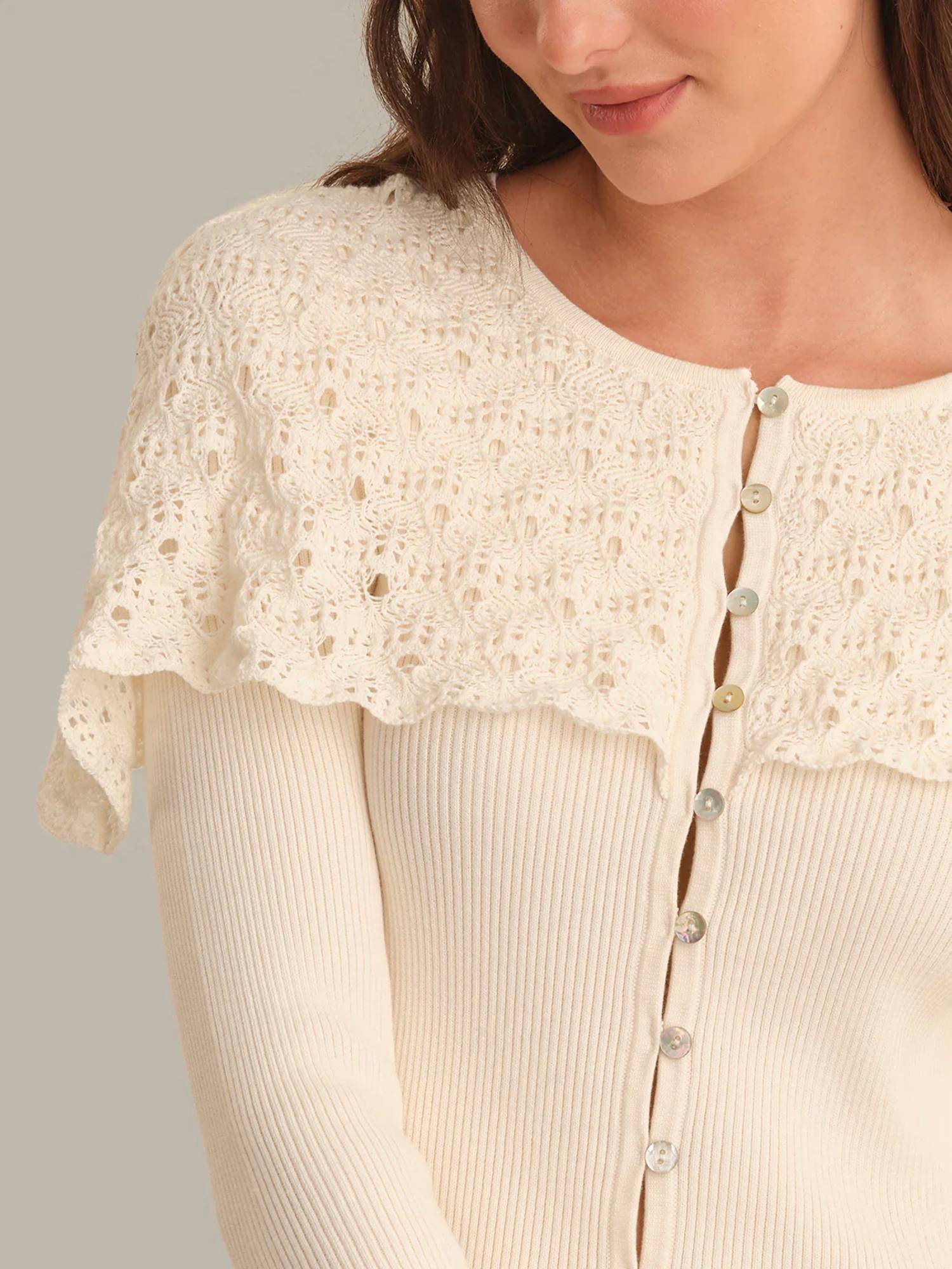 525 America - Beatrice Cape Crochet Like Cardigan