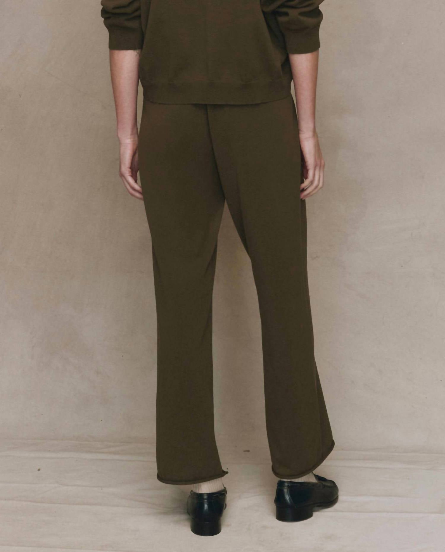 THE GREAT. Rec Sweater Pant in army - women's pants - detail view