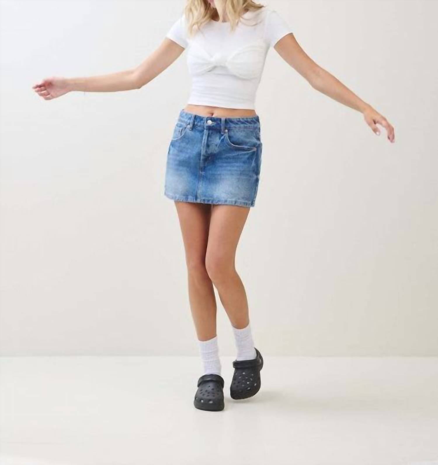 Signature8 - Twisted Top