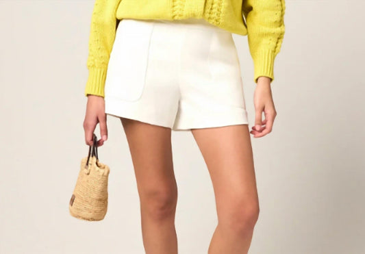 Marie Oliver - Mia Short