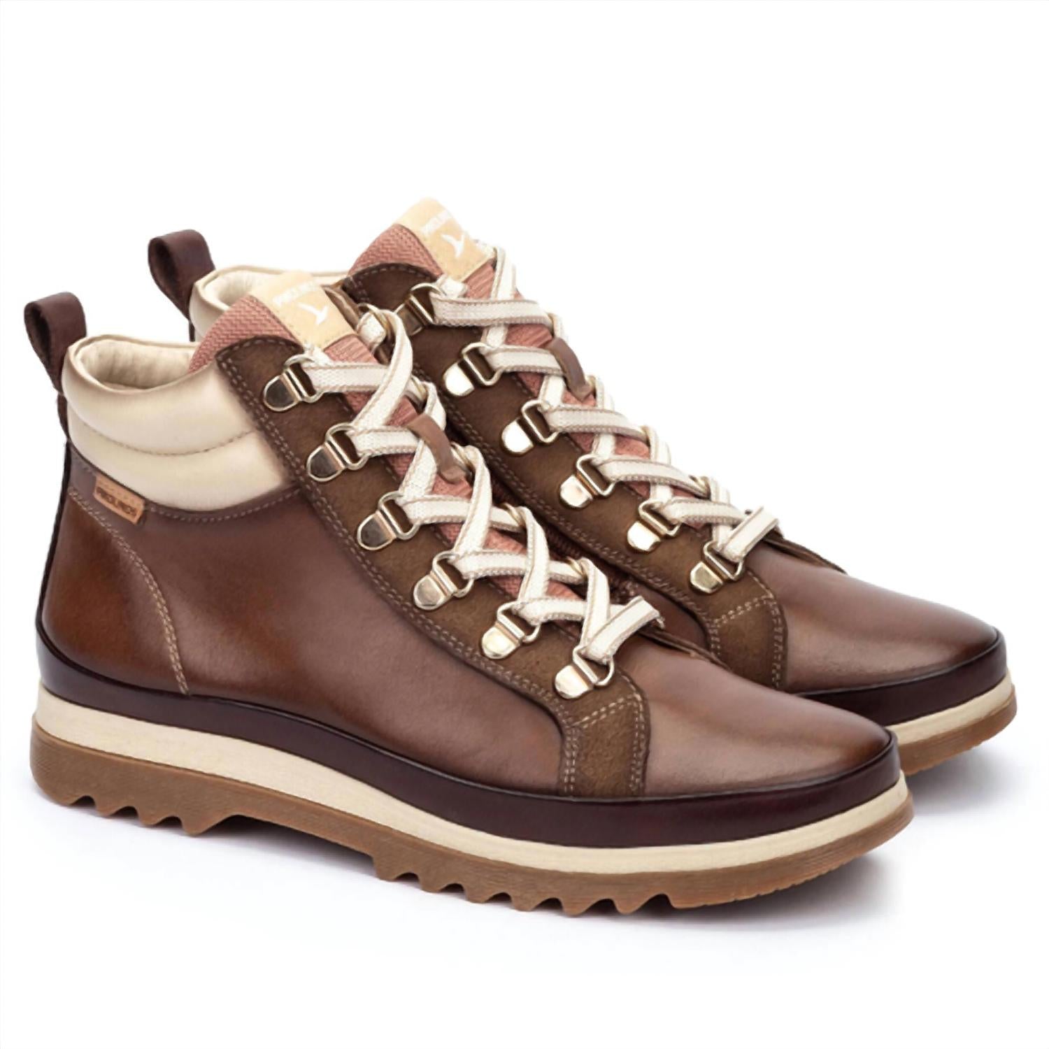 Pikolinos - Women's Vigo Lace Up Ankle Boots