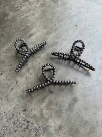 Wild Junkie - Women's Western Faux Pearl Hair Claw Clip