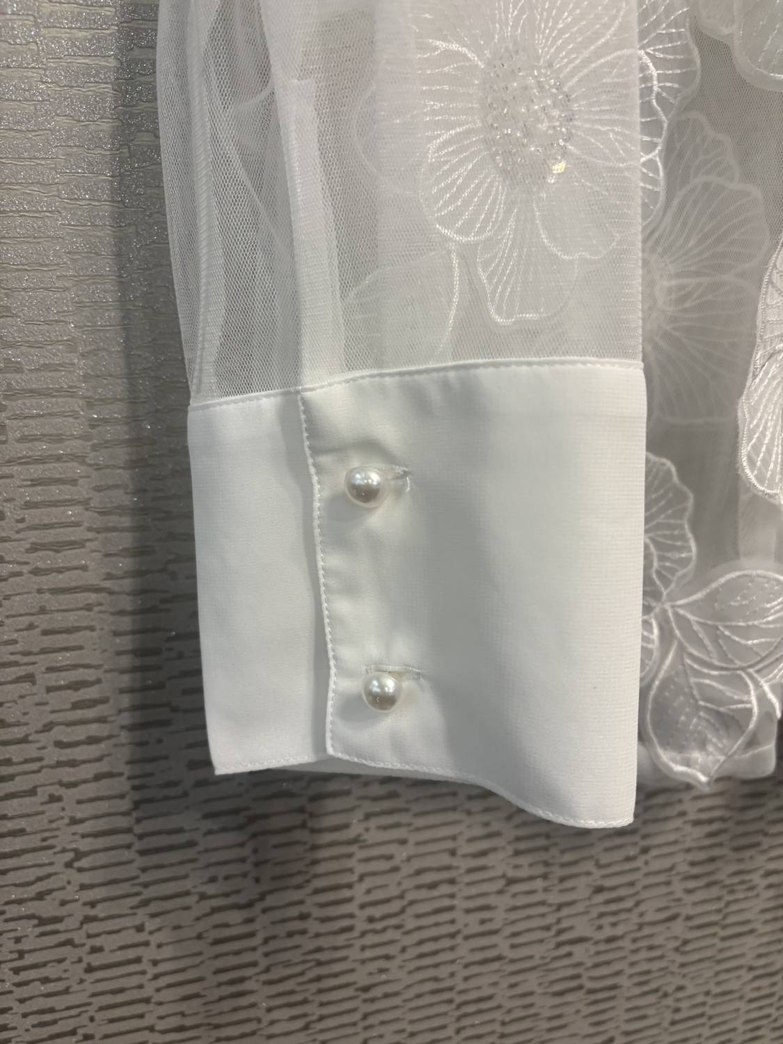 Weavz - Sheer flower shirt