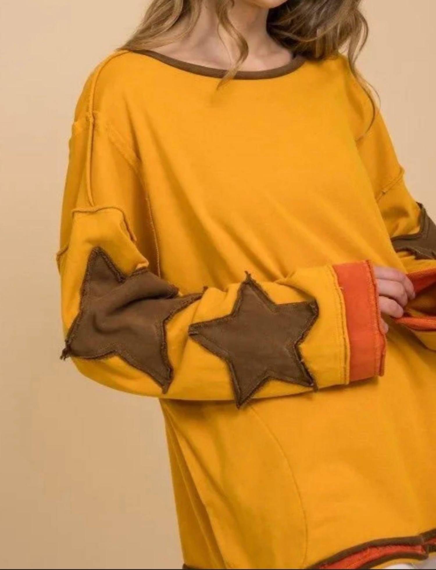 Blue Velvet - Star Patched Long Sleeve Pullover With Side Pockets
