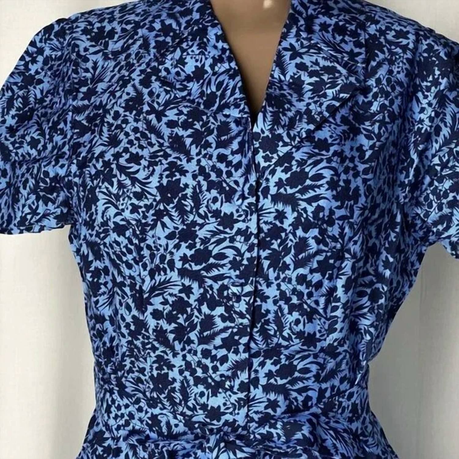 Liyan Mcateer - Women's Floral Button Front Midi Dress