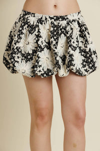 Aureum - Amelia Embroidered Skort