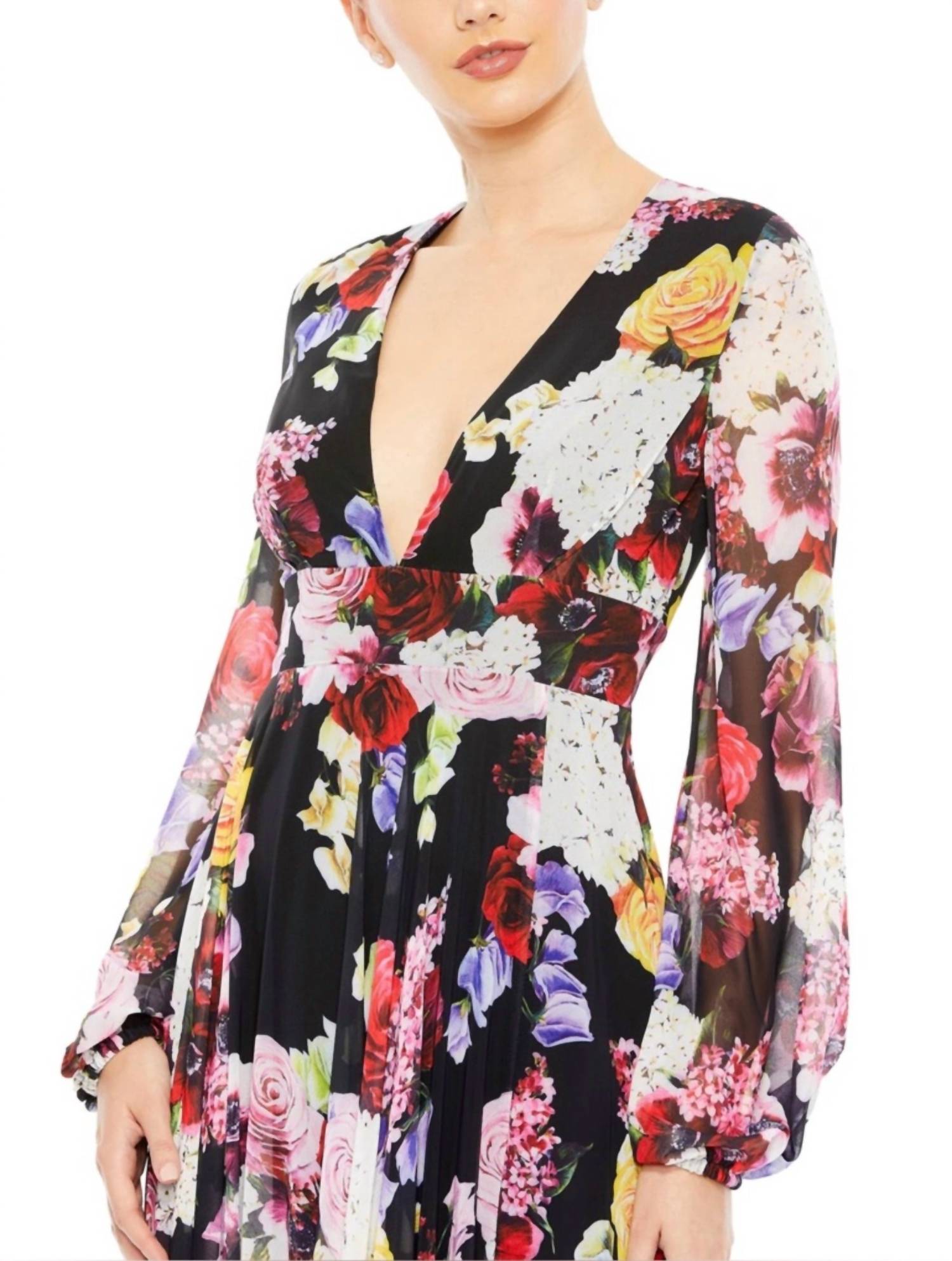 Mac Duggal - Flowy Chiffon Side Slit Dress