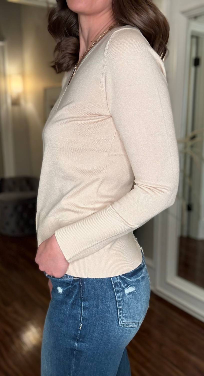 Metric Knits - Longsleeve V-neck Sweater