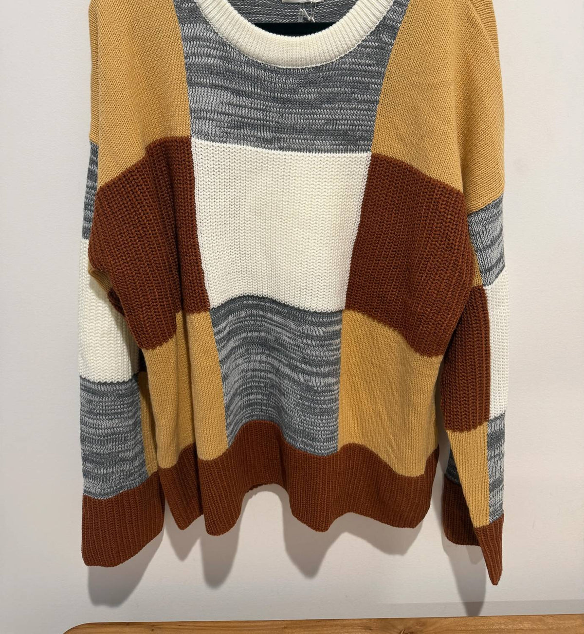 Andree By Unit - Knit Color Block Sweater