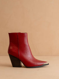 Oasis Society - Women's Frankie Pointed Toe Cap Boot