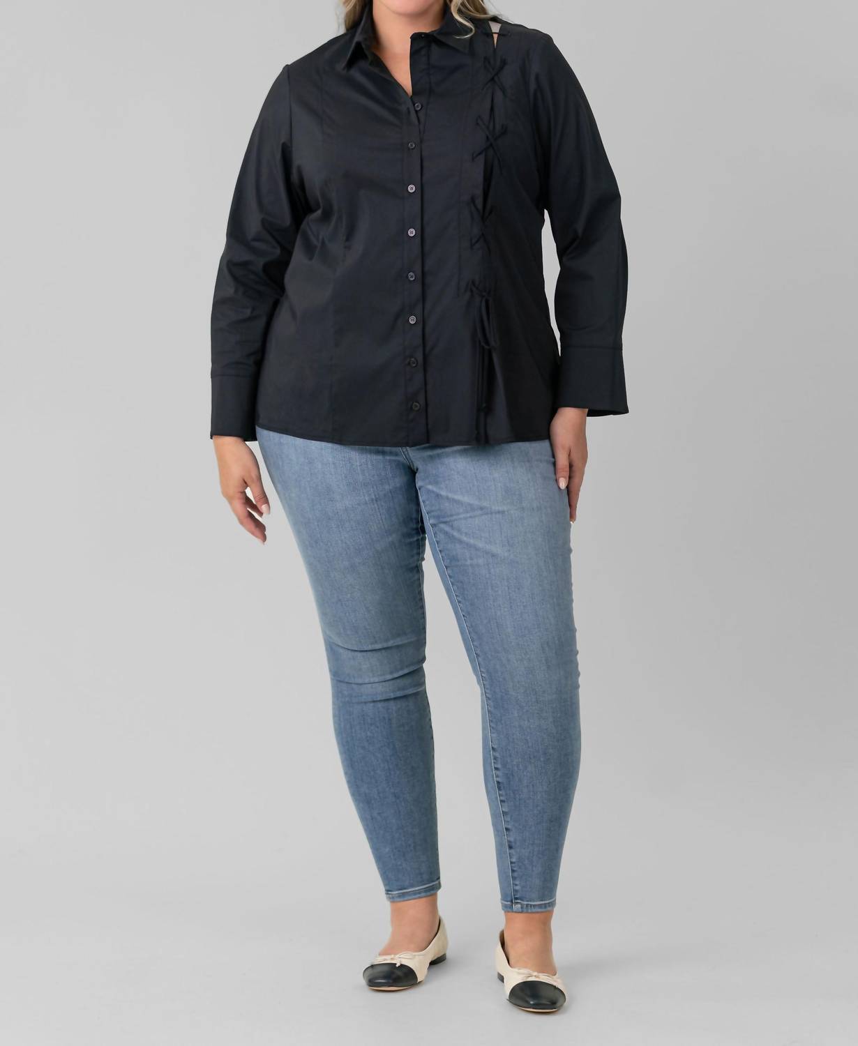 Finley - Lace Up Top