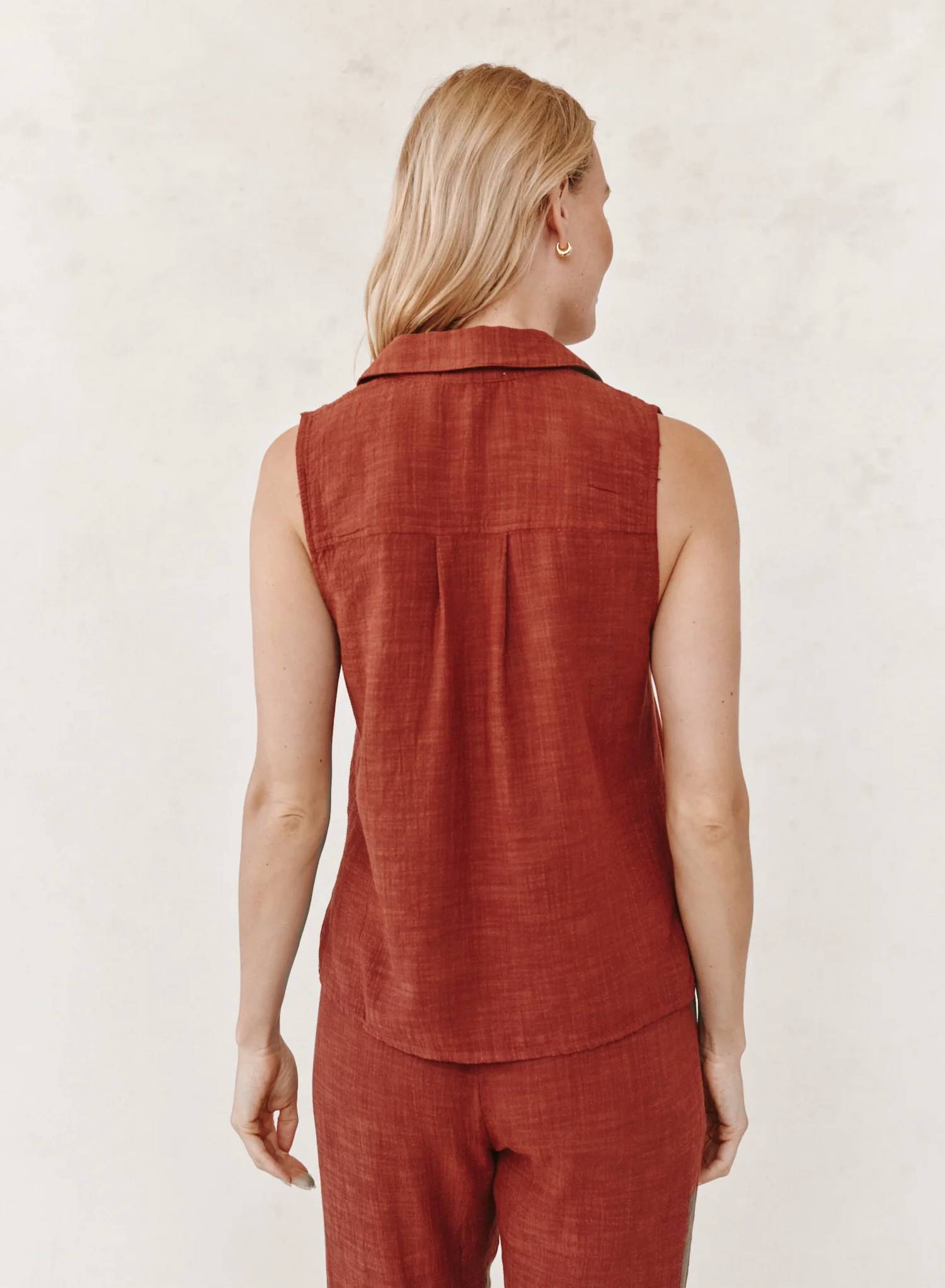 Bella Dahl - Sleeveless Pullover Top