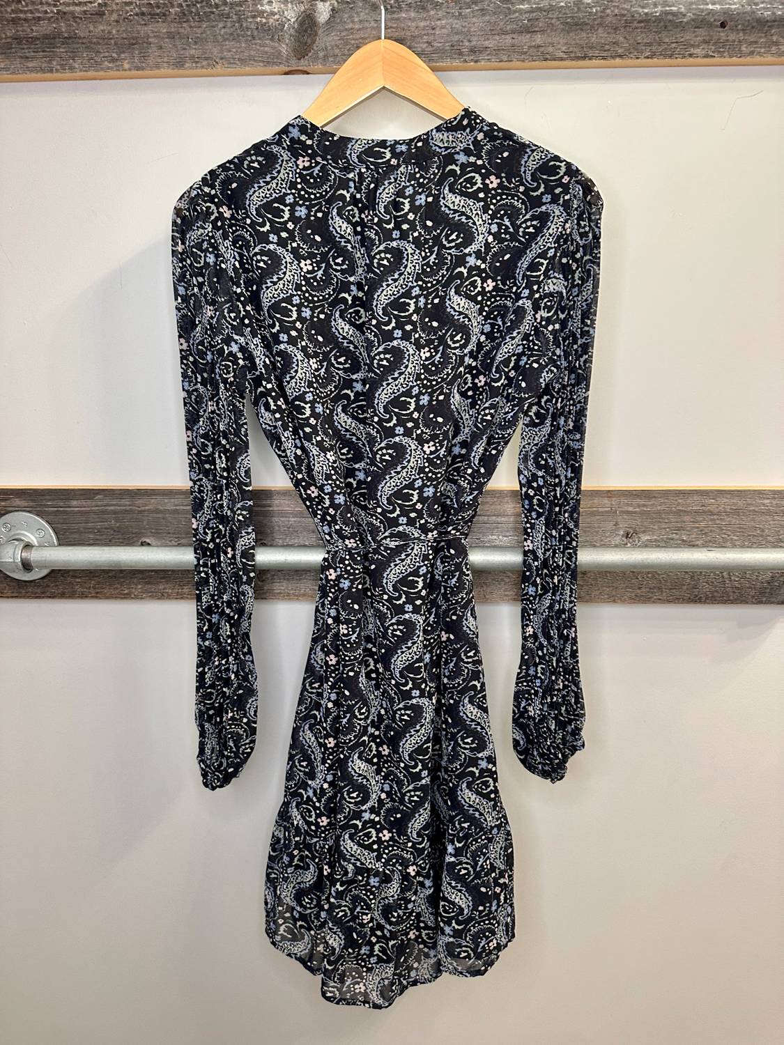 Papillon - Women's Ruffle Hem Tie Belt Long Sleeve Dress