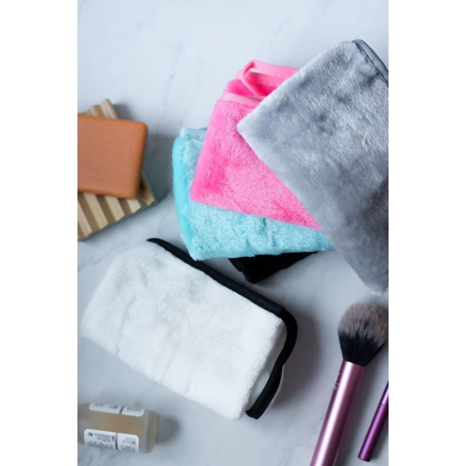Julia Rose - Wash The Day Away Makeup Remover Cloth