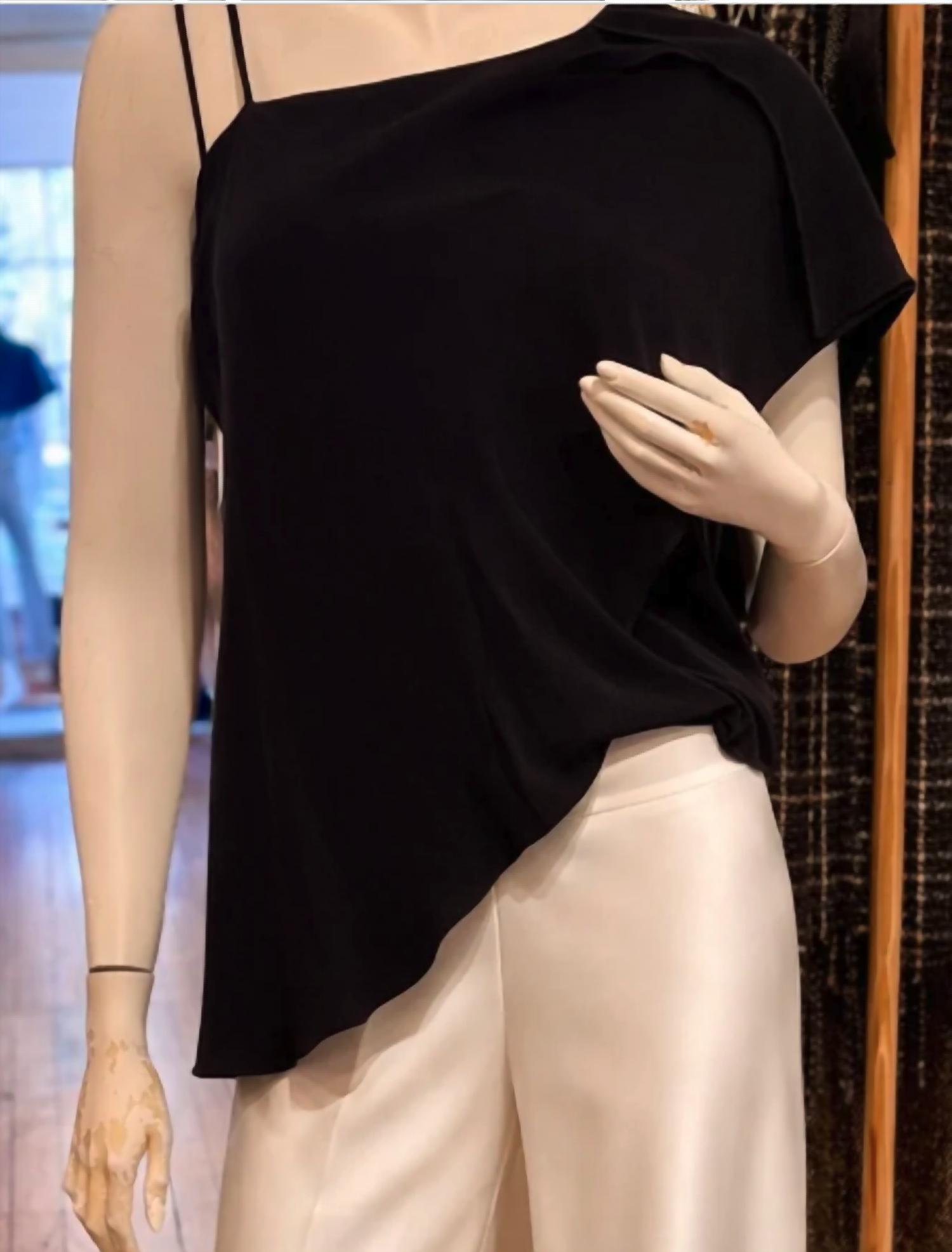 Lola & Sophie - Women's One Shoulder Drape Top