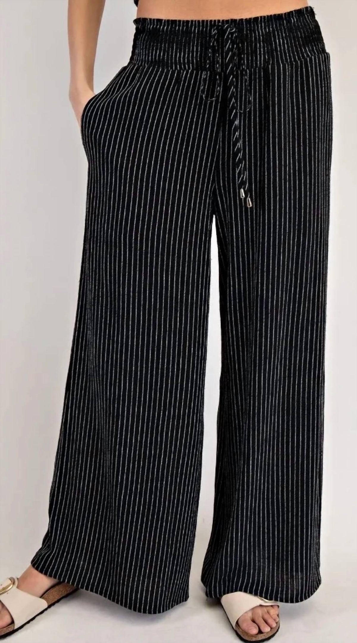 Ee:Some - Women's Striped Straight Leg Pants