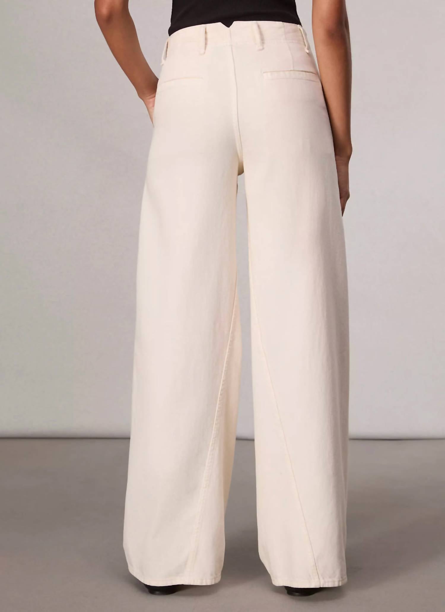 Rag & Bone Featherweight Tailored Wide Leg Sofie Jeans in sandstone - women's jeans - detail view