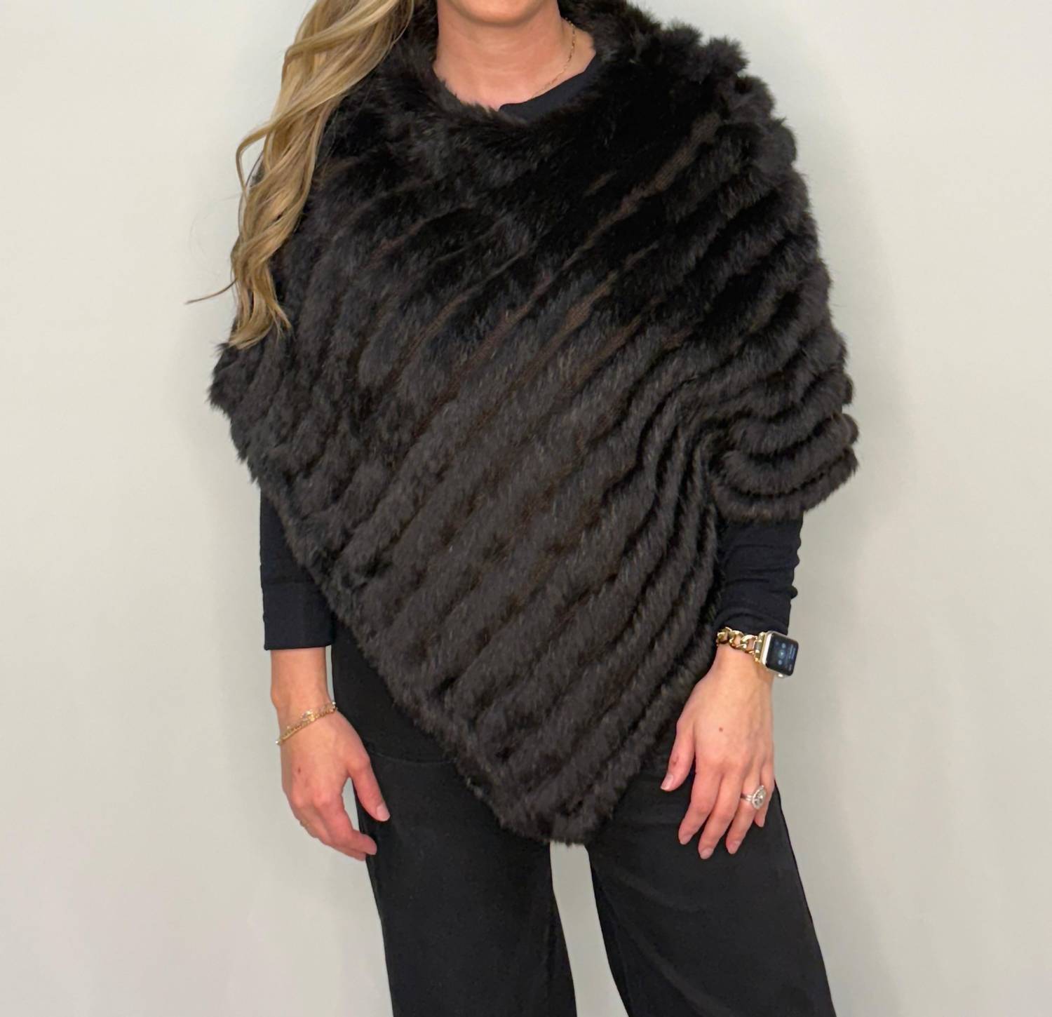 Morris Kaye - Knit Rabbit Poncho