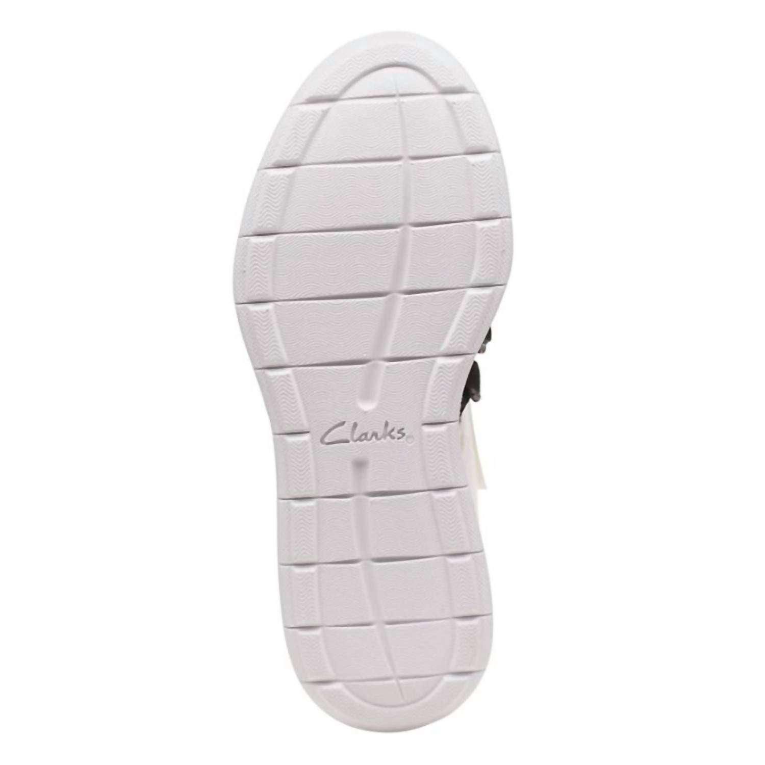 Clarks - Women's Ezera Run Sneaker Shoes