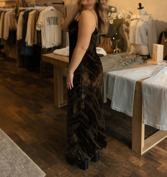 Miou Muse - Velvet Textured Maxi Dress