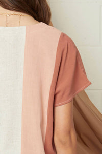 Entro - Color Block Short Sleeve V-neck Top