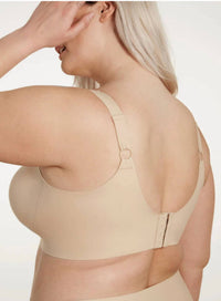 Evelyn & Bobbie - Beyond Bra
