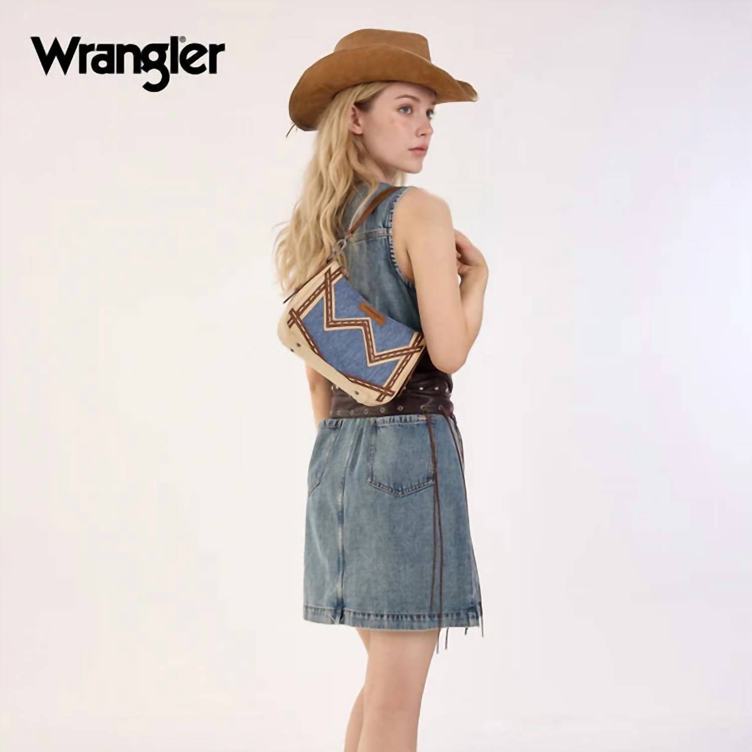 Wrangler - WESTERN CHEVRON CONTRAST STITCH SATCHEL BAG