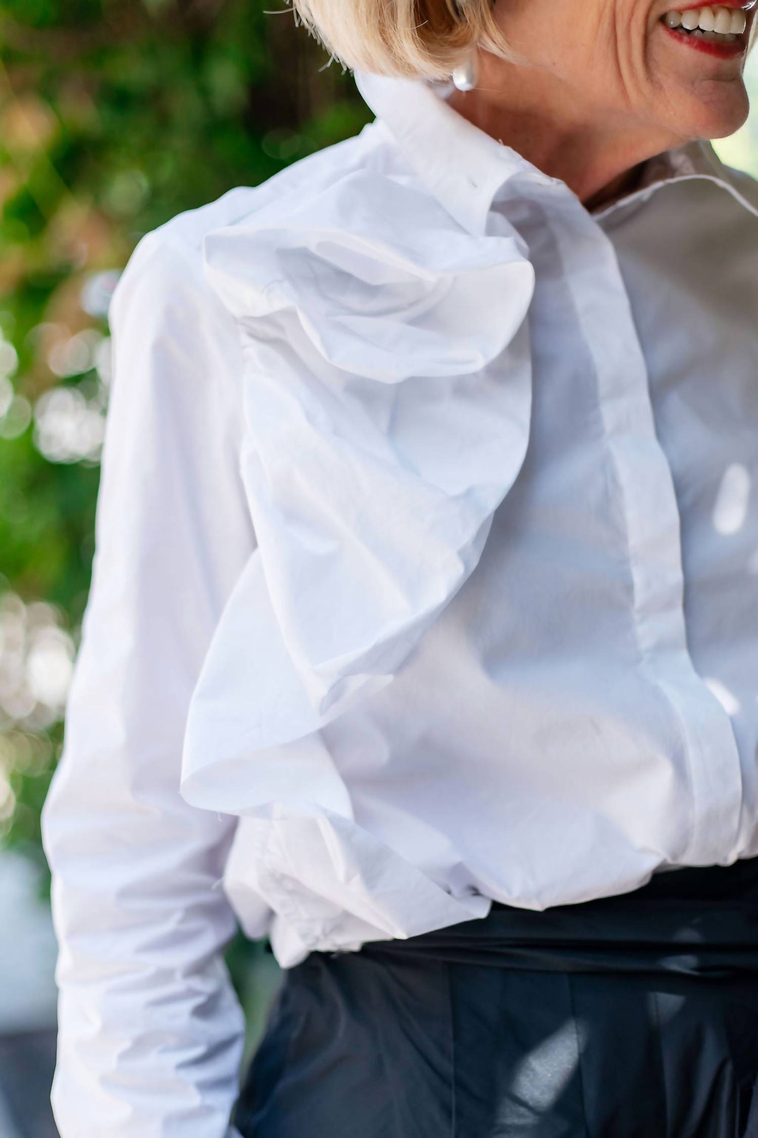 Psophia Shoulder Rose Blouse in white - women's blouse - detail view