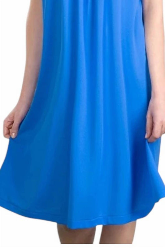 Shadowline Lingerie - Short Gown With Flower Petal Embroidery And Flutter Sleeves