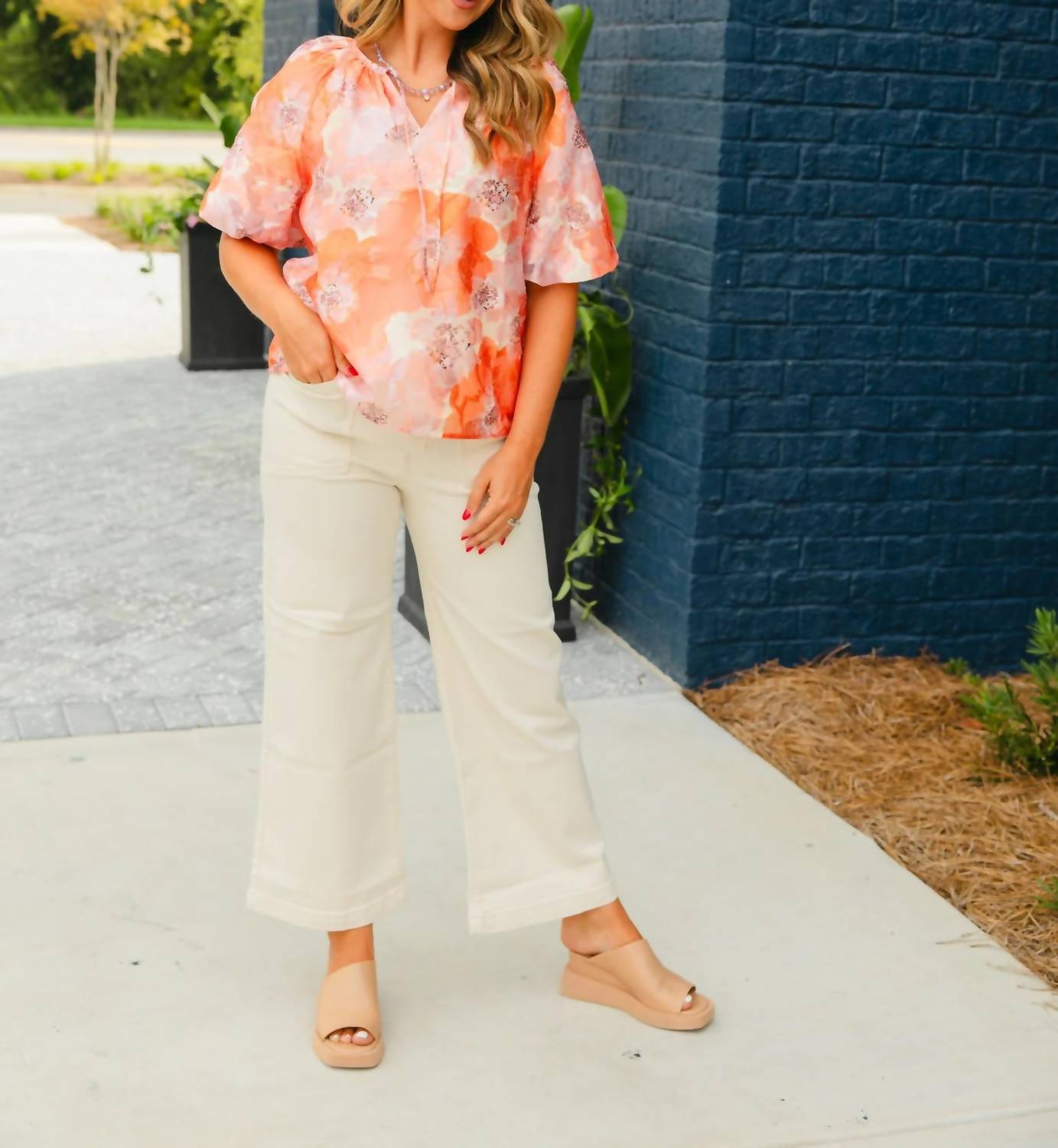 Jade - Autumn Floral Puff Sleeve Top