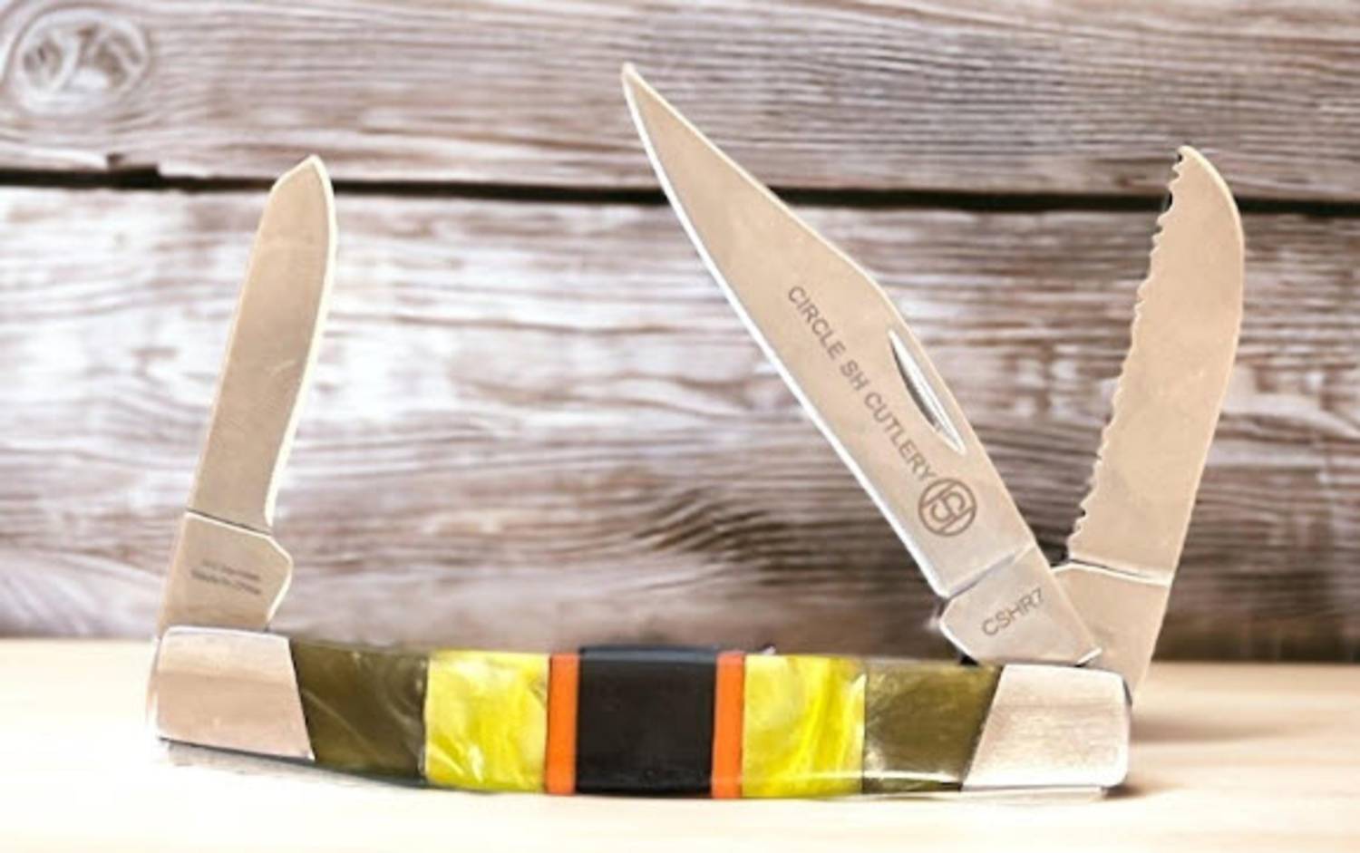 Twisted X - Tri-blade Pocket Knife