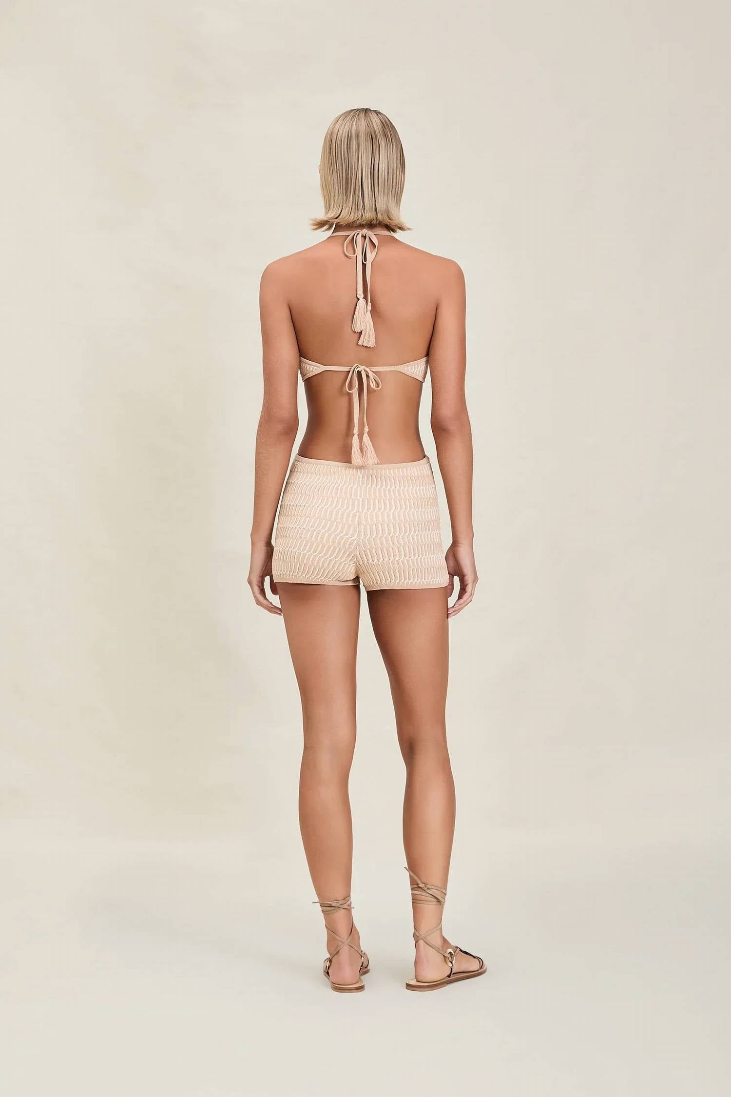 Devon Windsor - Grazia Short