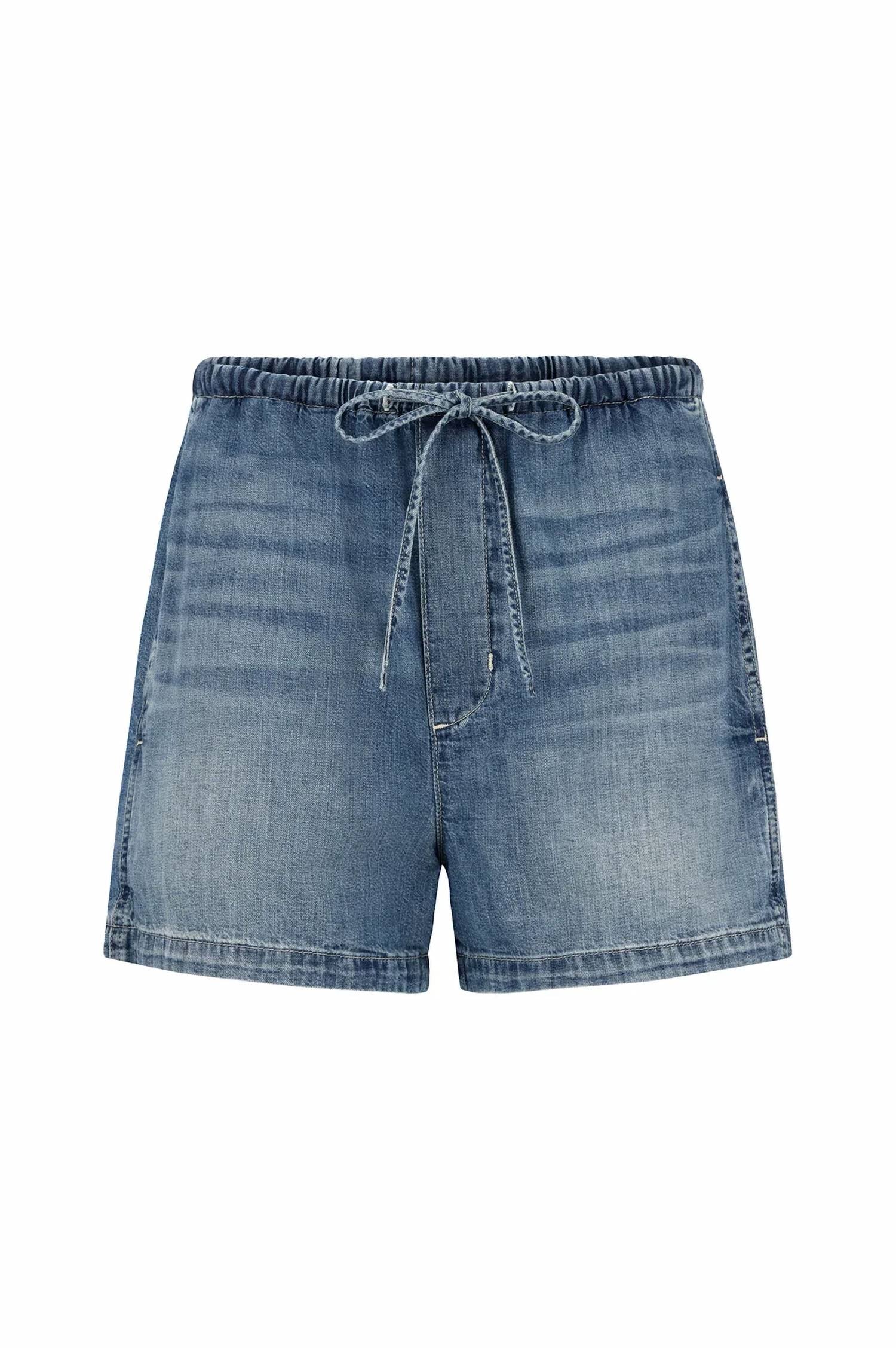 Amo - Simone Short