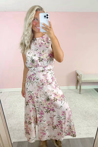 Sunday Edition - Petal Kiss Tank Top
