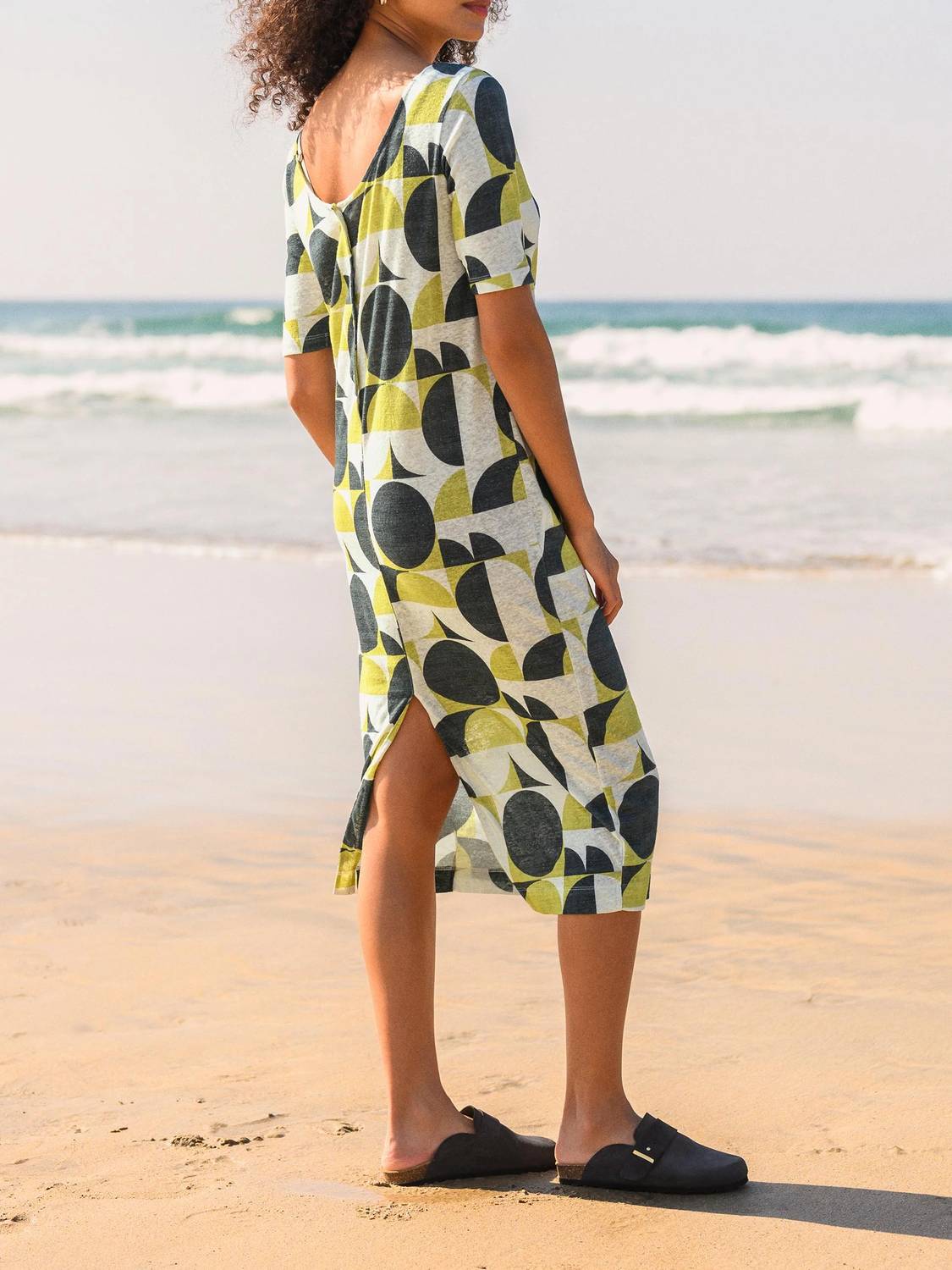 Celtic & Co. - Linen Blend Button Back Midi Dress