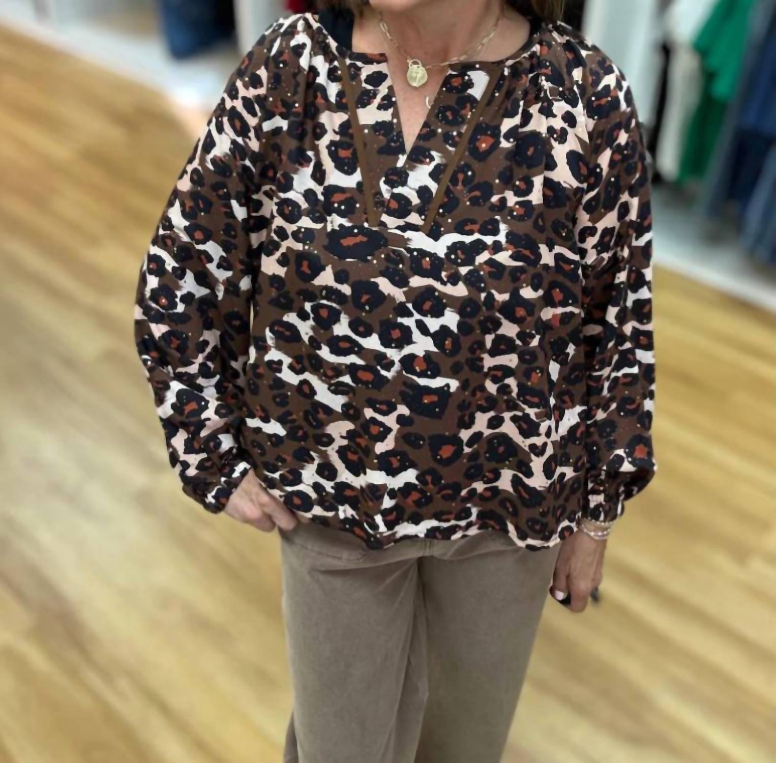 Jade - SPLIT COLLAR PEASANT TOP