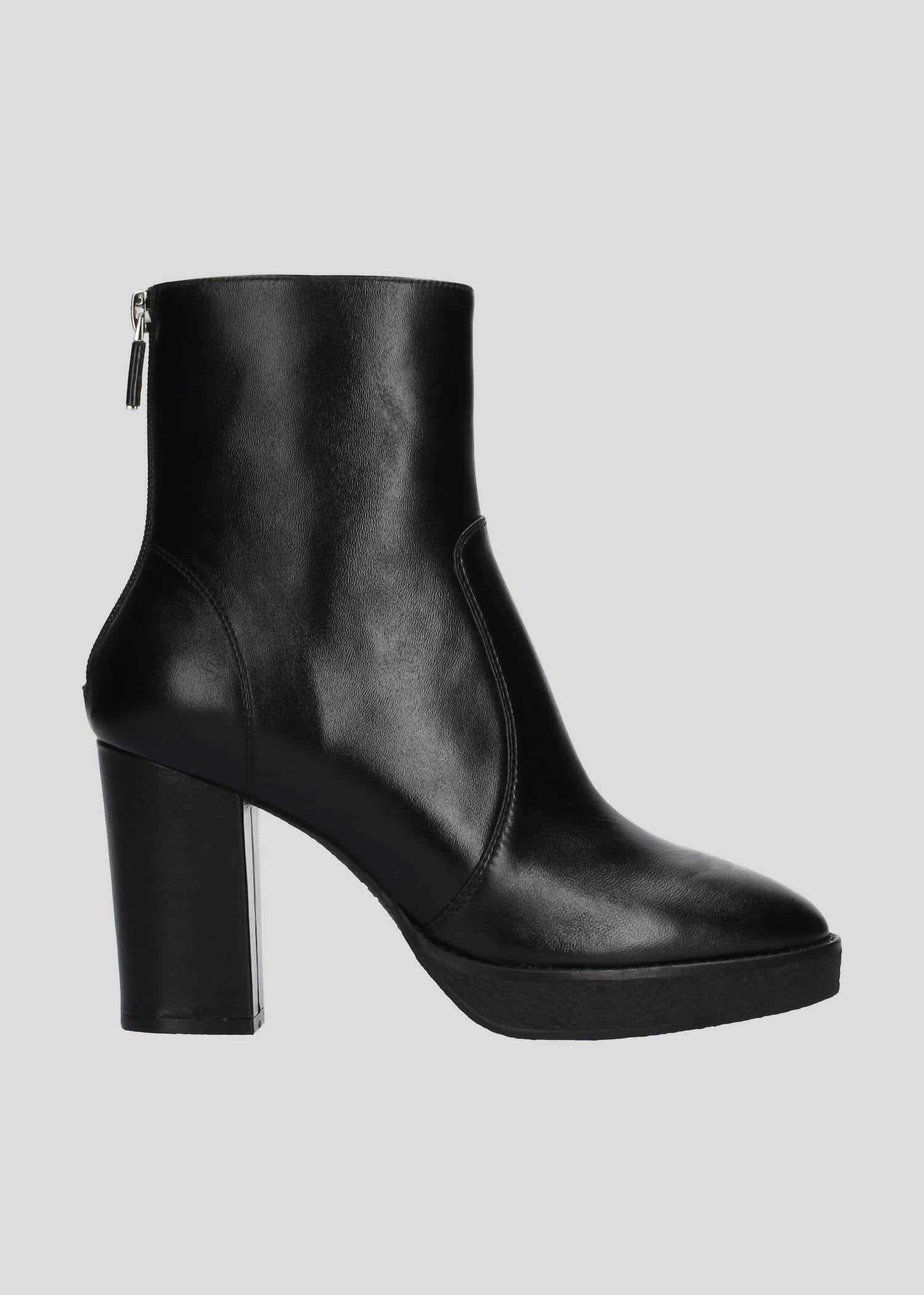 Lola Cruz - Women's Wila Block Heel Booties