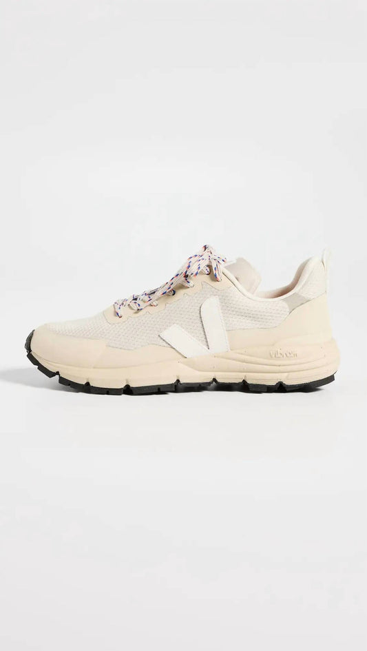 Veja - Women's Dekkan Alveomesh Sneakers