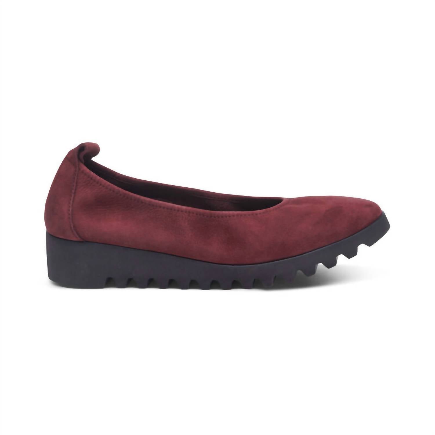 Aetrex - Women's Brianna Slip-on Ballet Flat