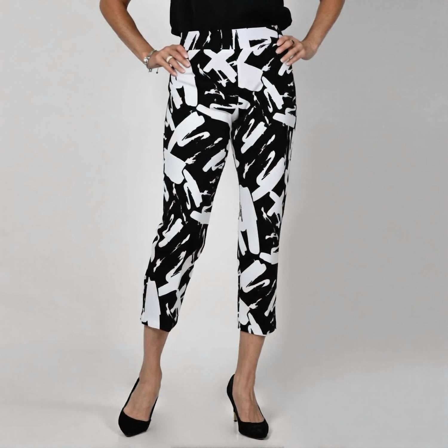 Frank Lyman - Abstract Cropped Pant
