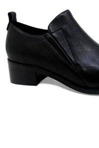 Django & Juliette - Women's Pavas Leather Slip-on