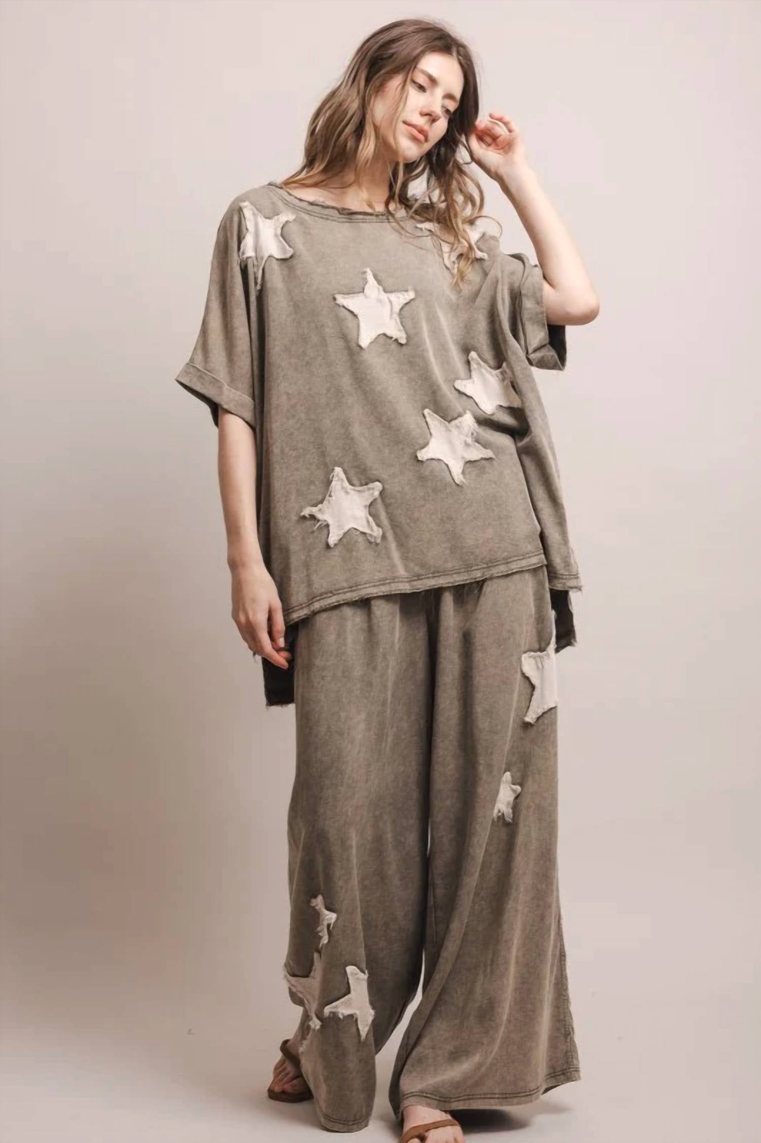 Blue Velvet - Star Patch Work Short Sleeve Top And Wide Leg Pant Set