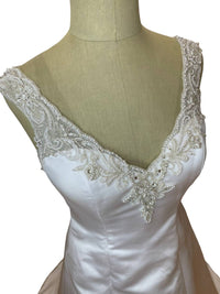 Mary'S Bridal - Women's V-Neck Bridal Dress