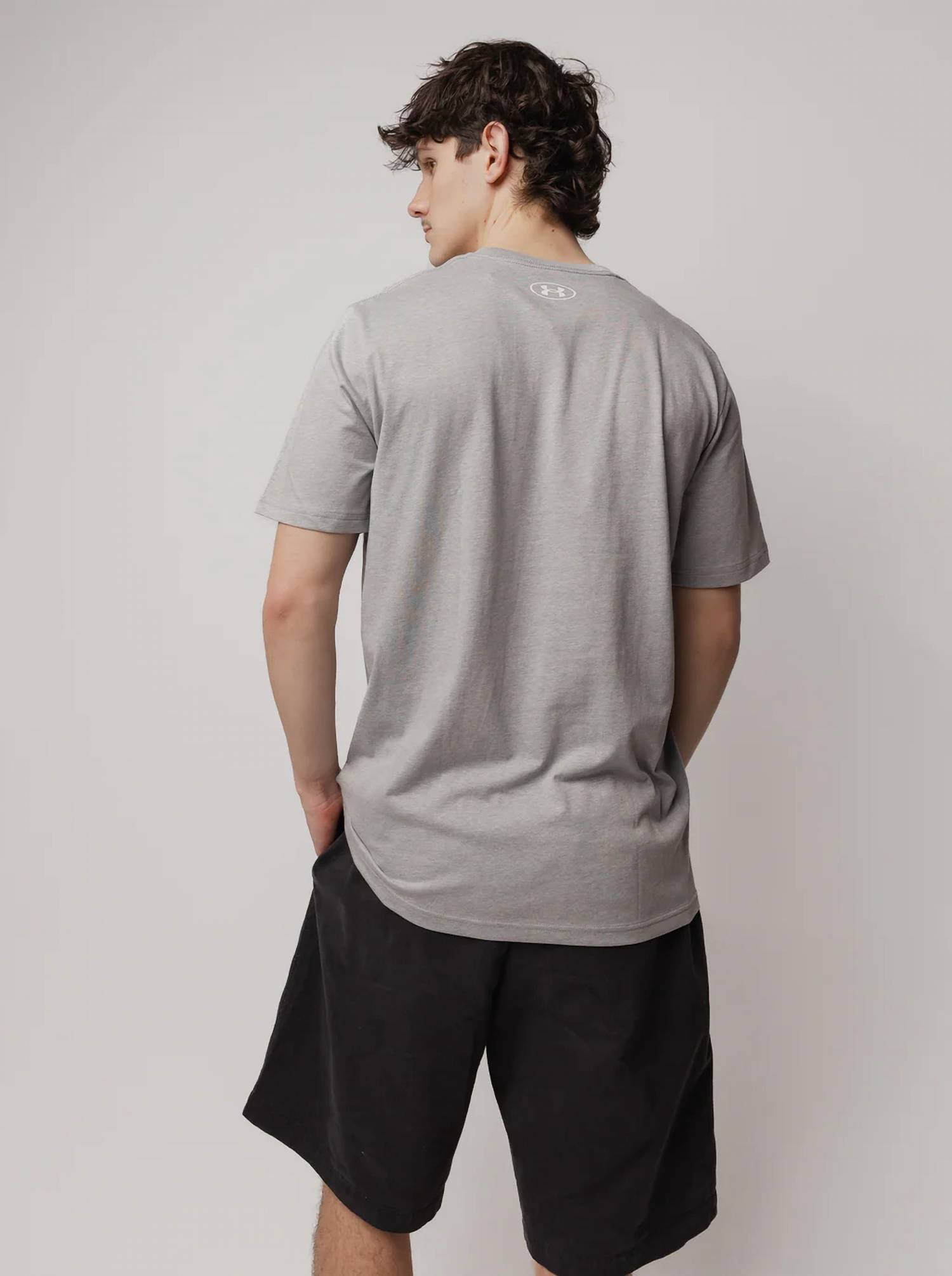 Under Armour - Short Sleeve Logo Tee