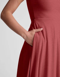 Beyond Yoga - Featherweight At The Ready Square Neck Dress