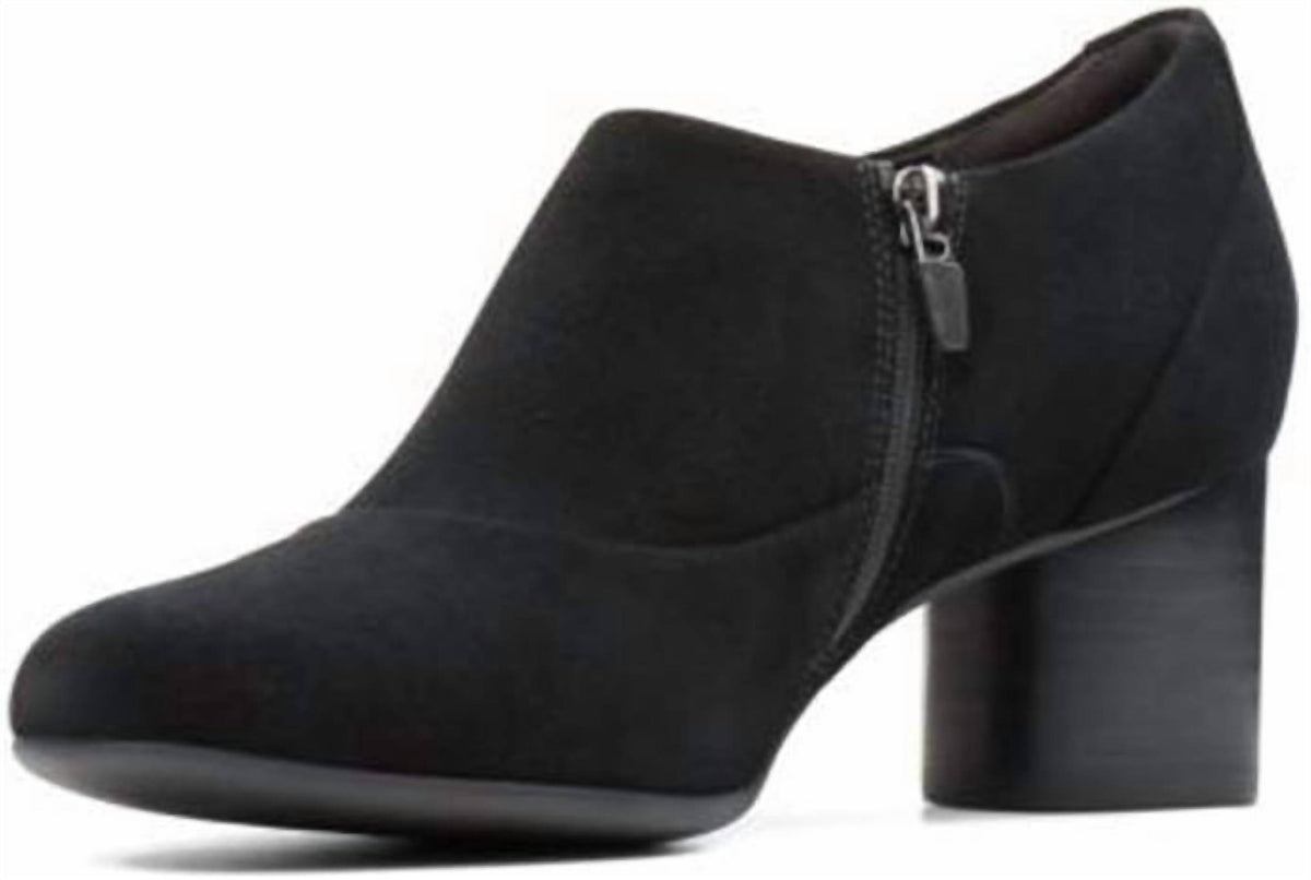 Clarks - Women's Un Cosmo Zip Pumps